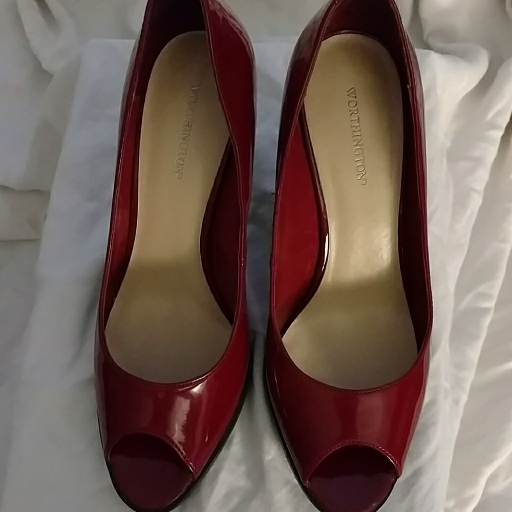 Worthington Red open toe heels size 8